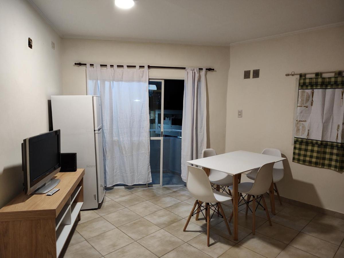 Echague Y Cura A Montiel Apartment Paraná Екстериор снимка